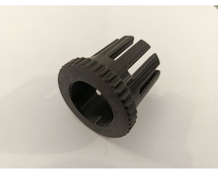 UTENSILE PER ADDITIVARE GOMME F1